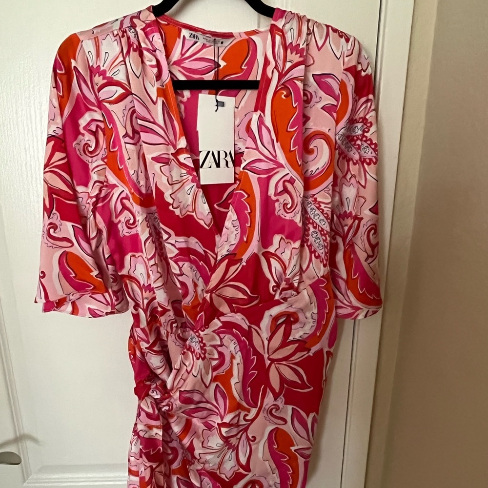 Zara “The Carla” dress, mixed print mini dress, Medium size, New